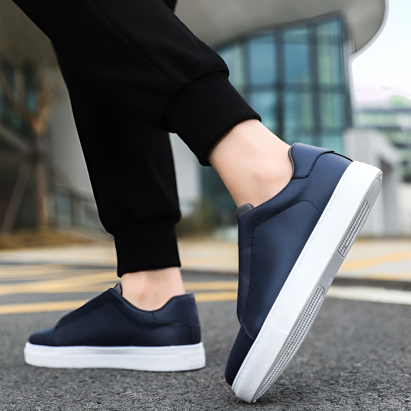 Men’s Clean Sneakers
