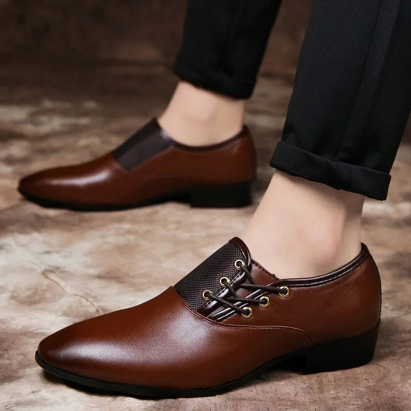 Men’s Lace-Up Everyday Shoes