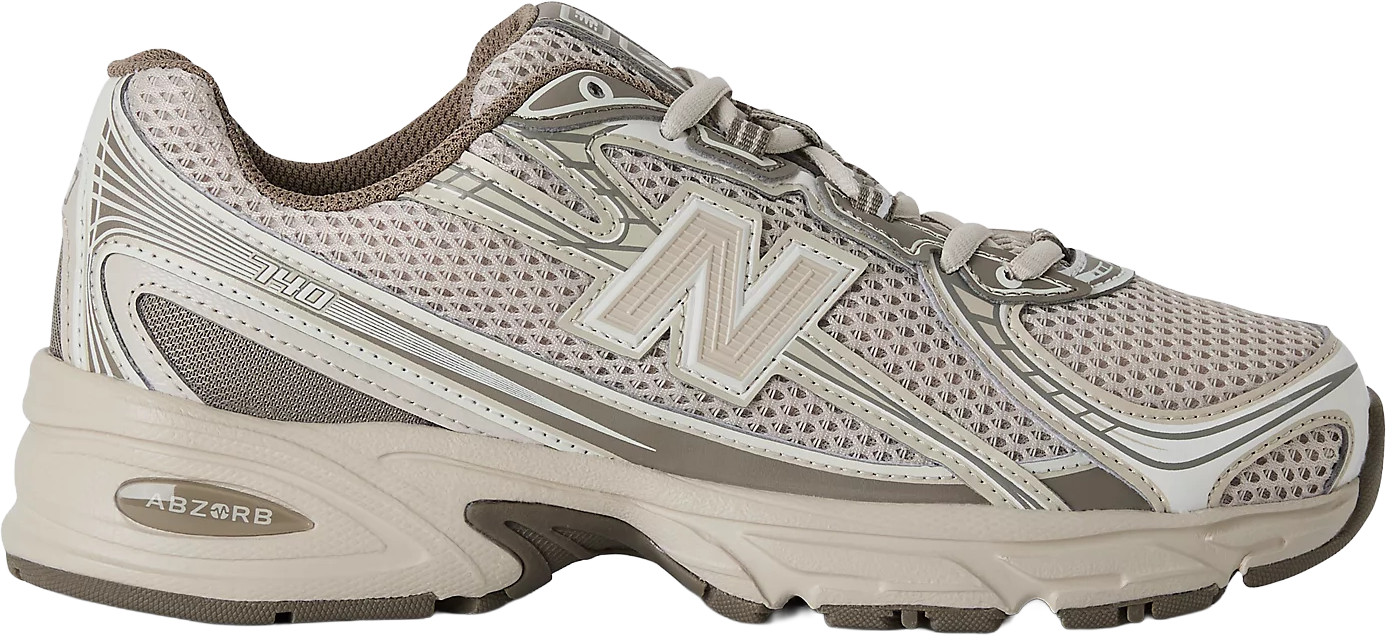 New Balance 740 Brown