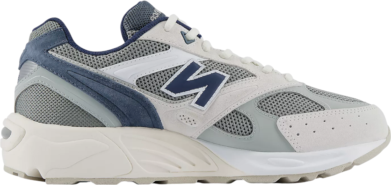 New Balance 880R White
