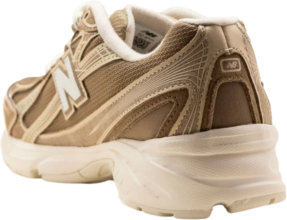 New Balance 740 Brown
